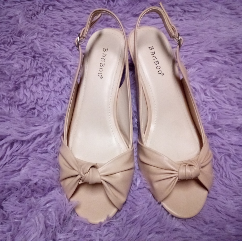 Bamboo nude sandal